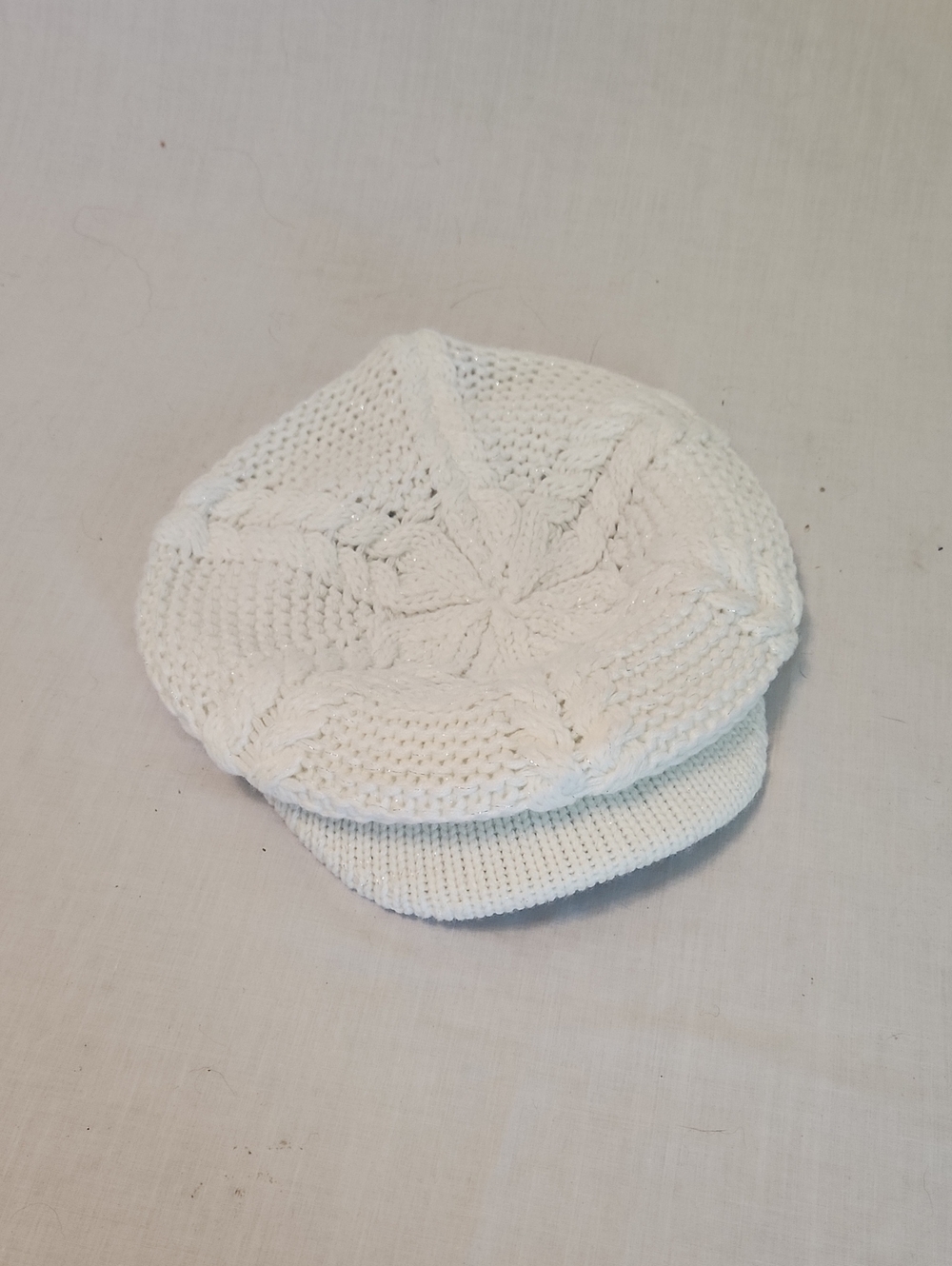White Knit Beret Hat